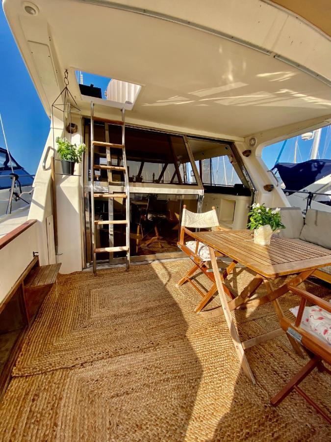 ホテルPanaby Houseboat パレルモ エクステリア 写真