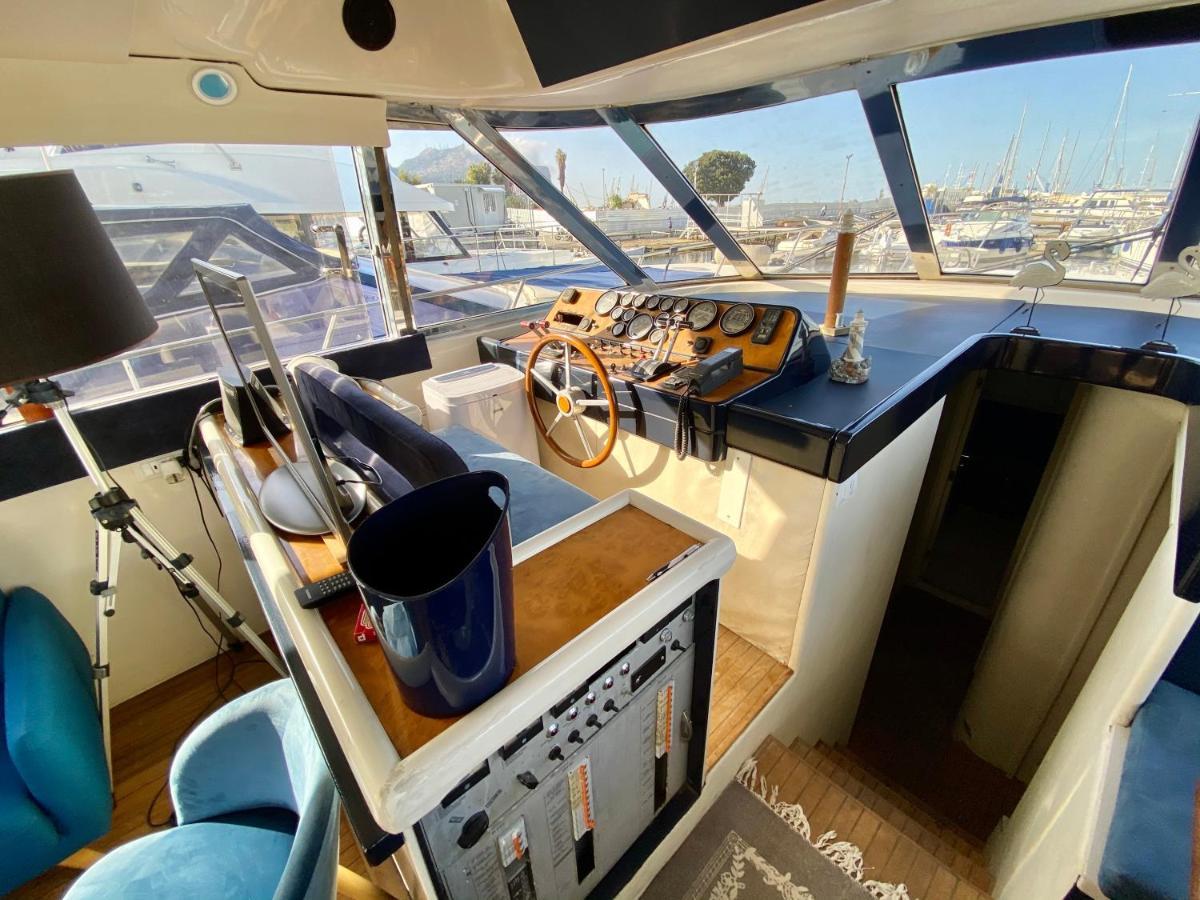 ホテルPanaby Houseboat パレルモ エクステリア 写真